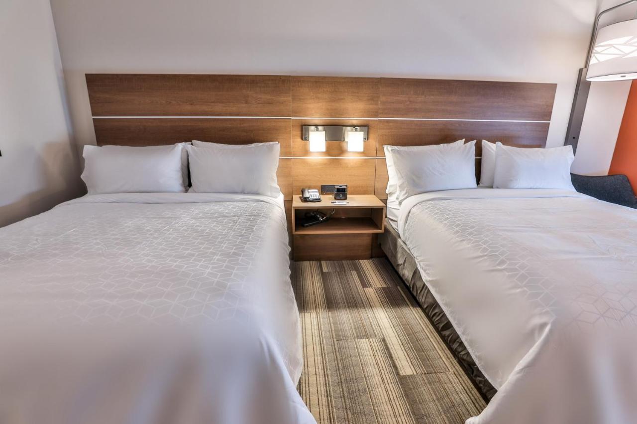 Holiday Inn Express & Suites - Nashville Metrocenter Downtown By Ihg Luaran gambar