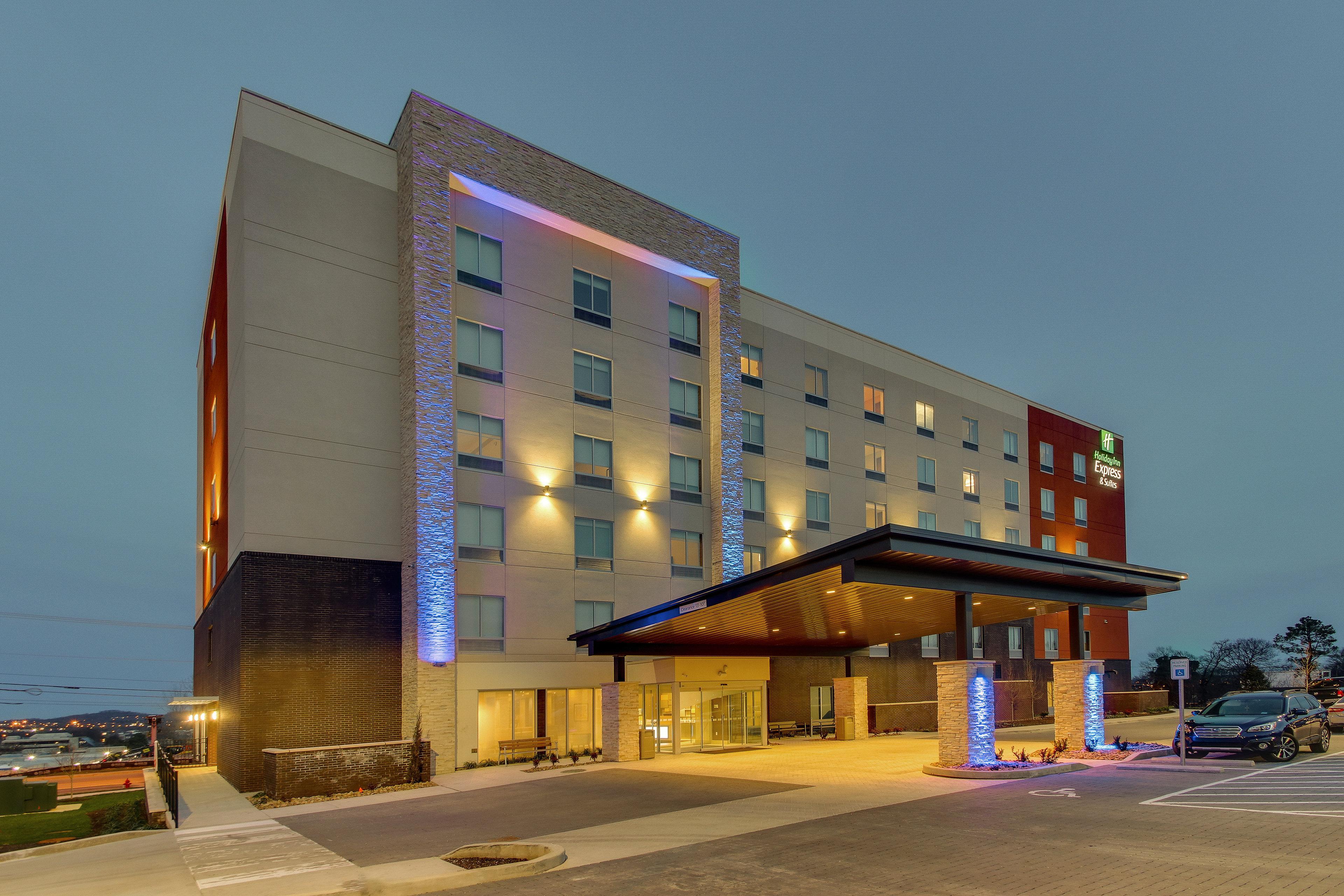 Holiday Inn Express & Suites - Nashville Metrocenter Downtown By Ihg Luaran gambar